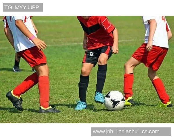 足球袜套穿法详解及注意事项助你提升运动表现